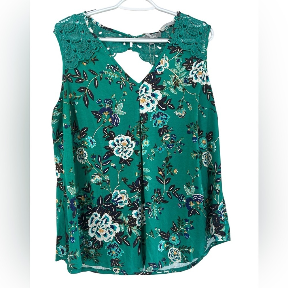 NWT Women’s Daniel Rainn Sleeveless Top Size 1X - with Lace